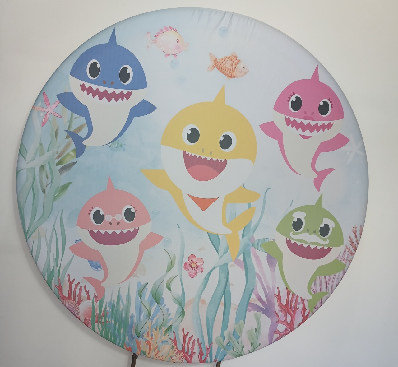 Painel Redondo - Baby Shark - Doces Festas Decorações e Pegue e Monte