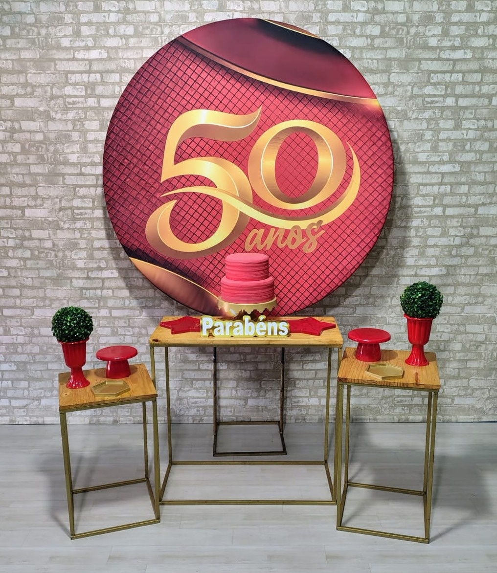 Coleção Essência Lançamento (Painel Vermelho Com Dourado 50 Anos) * - Bn Decorações 