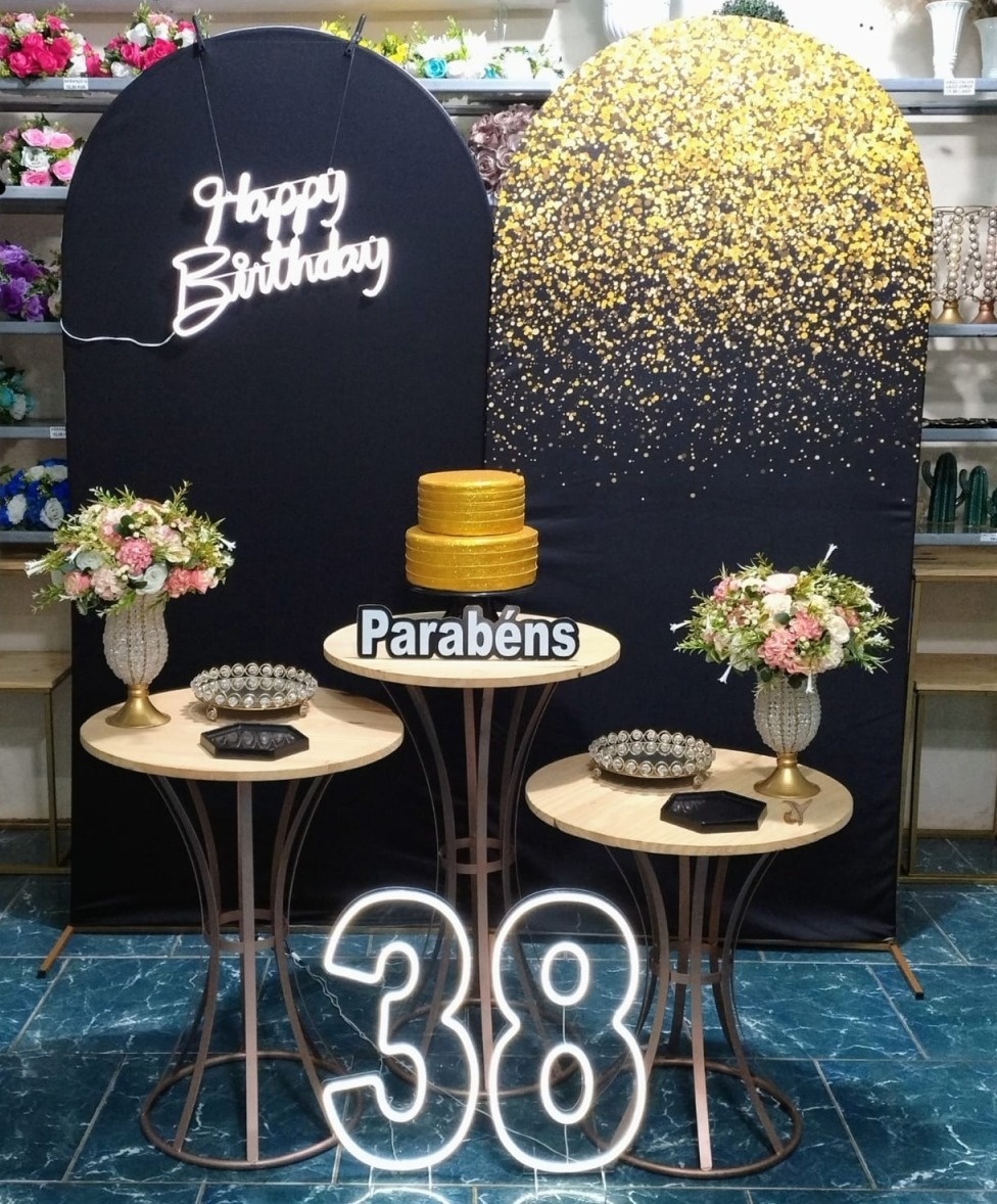 Painel Romano Preto Com Dourado (Composição) * - Bn Decorações 
