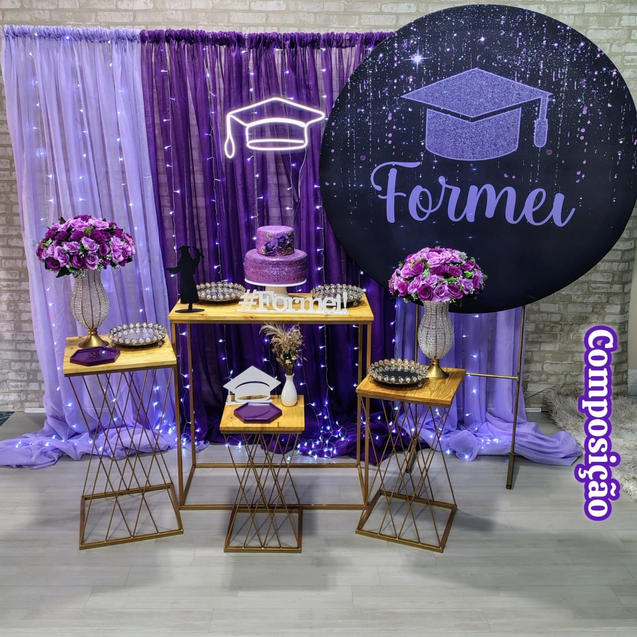 Formatura Roxo Com Cortinas E Led (Composição) * - Bn Decorações 