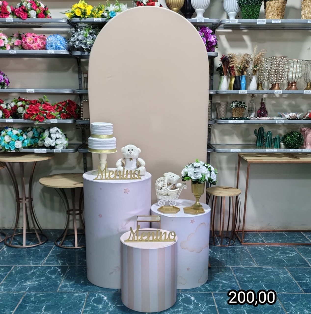 Chá Revelação Romano Painel Bege  (Festejar) 2 *  - Bn Decorações 