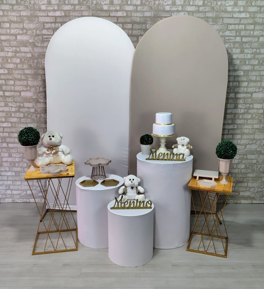 Chá Revelação Bege Com Off White (Composição) * 2 Painéis Romano  - Bn Decorações 