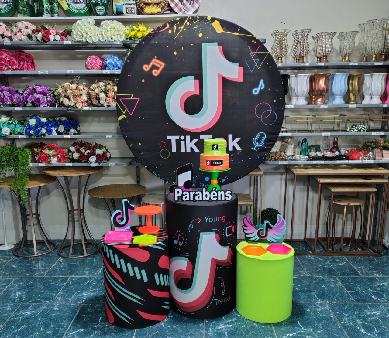 Tik Tok (Encanto) * - Bn Decorações 
