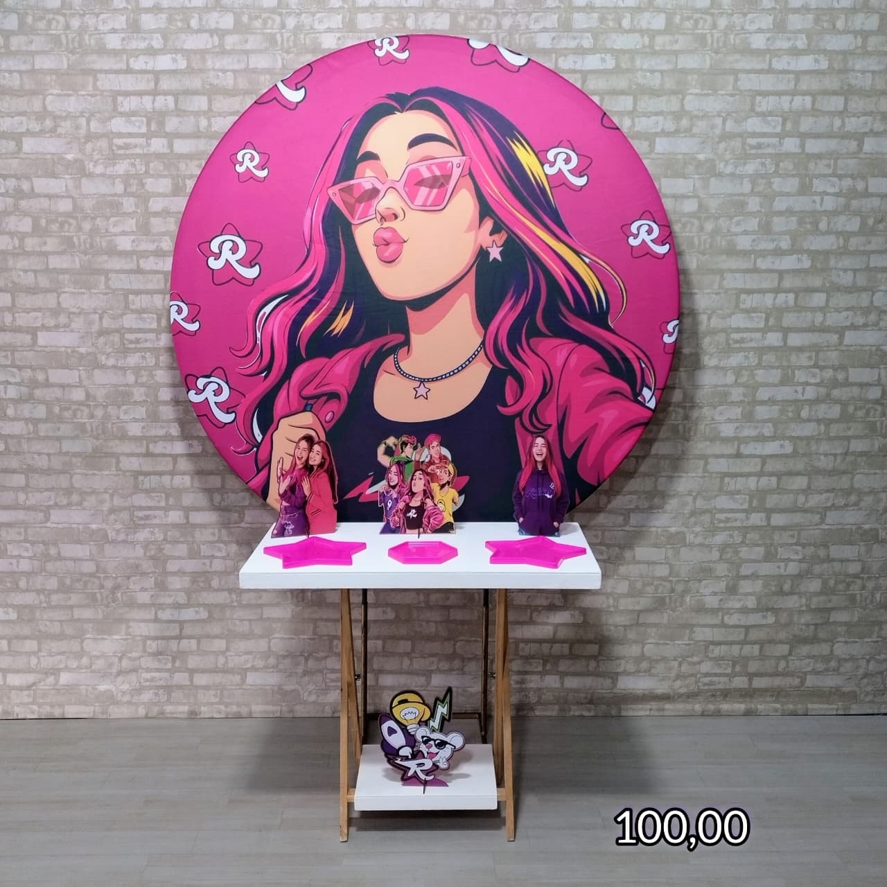 Emilly E Vick (Promoção Mesa Cavalete) 2 *  - Bn Decorações 