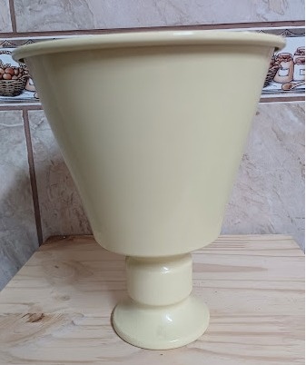 Vaso Grego G Aluminio Amarelo Bb - lihfestasecia