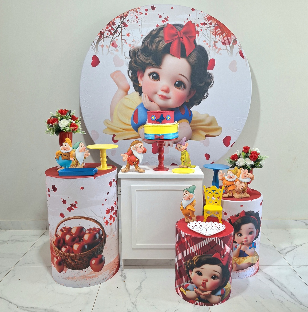 Branca de Neve Baby Especial  - Balo Mais Festas Pegue E Monte