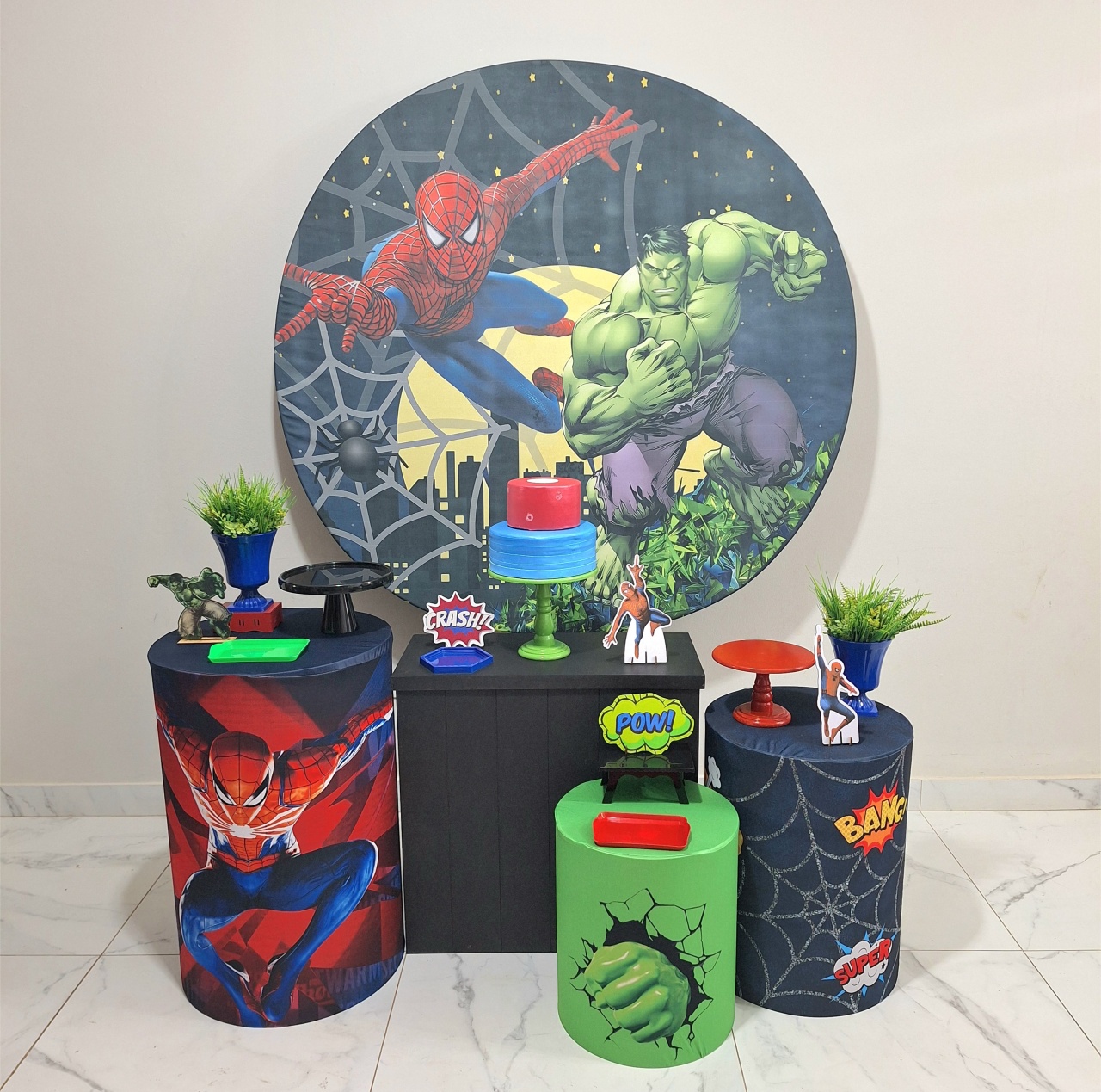 Hulk E Homem Aranha Especial - Balo Mais Festas Pegue E Monte
