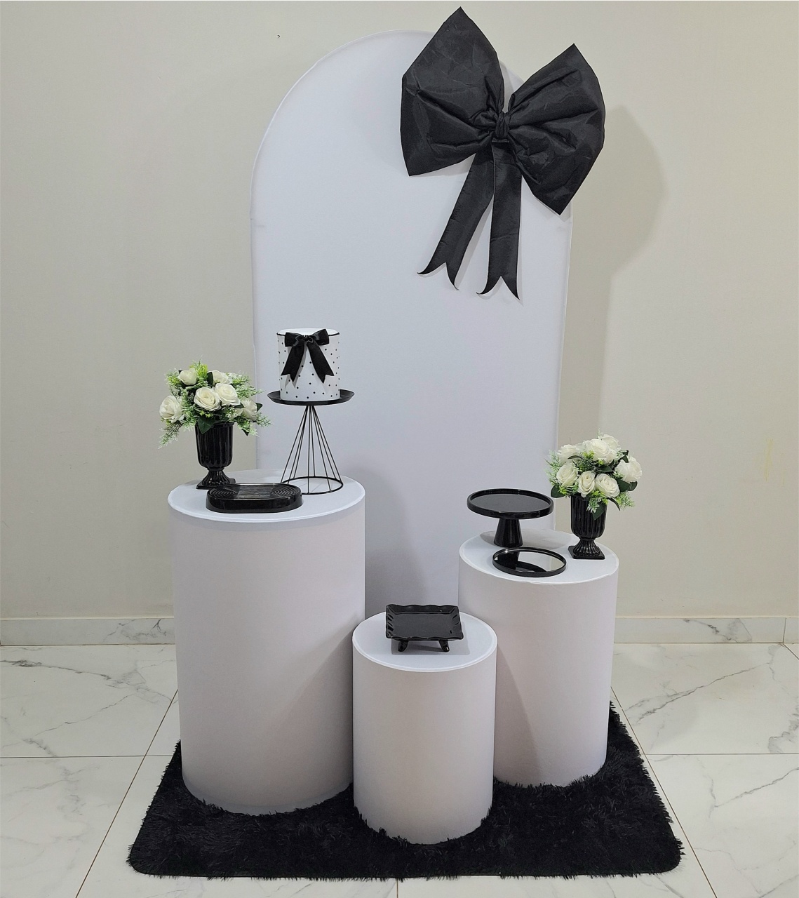 Kit Diferenciado Preto Branco - Balo Mais Festas Pegue E Monte