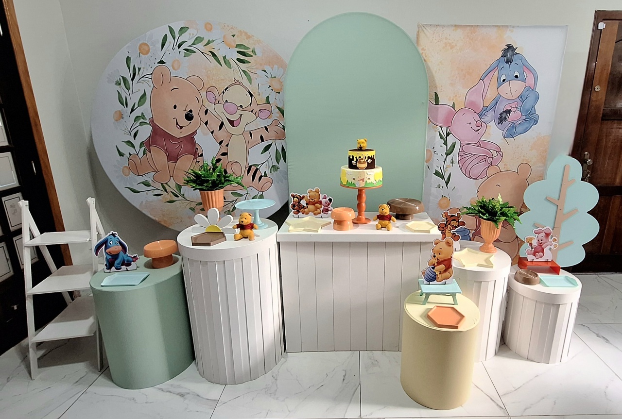 Kit Diferenciado Grande Pooh 2 - Balo Mais Festas Pegue E Monte