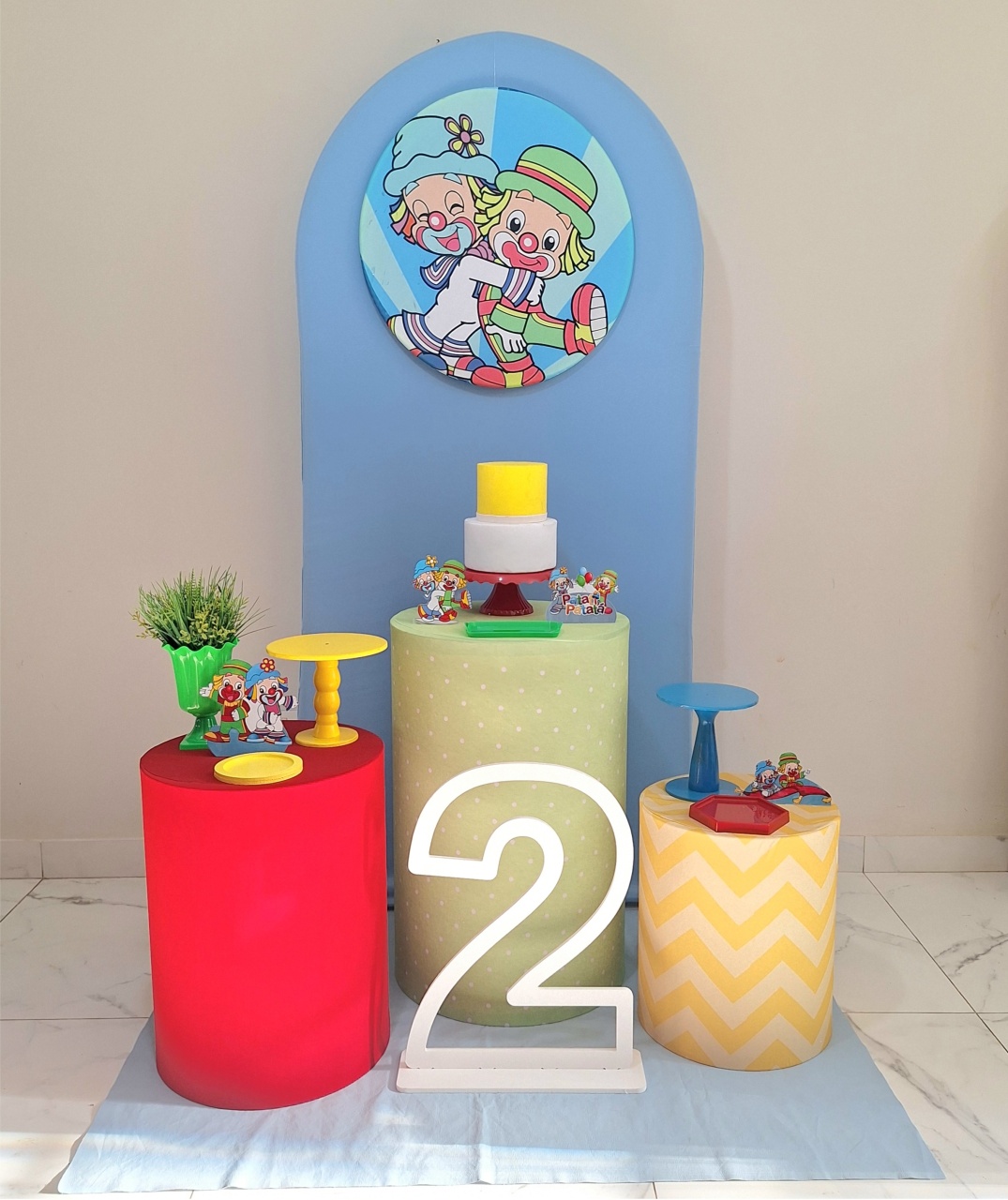 Kit Painel Romano Com Cilindros - Balo Mais Festas Pegue E Monte