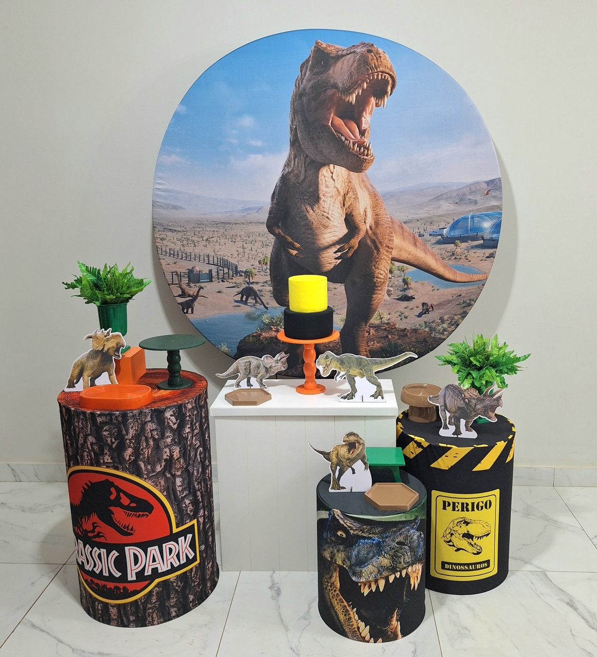 Dinossauro Jurassic Park Especial - Balo Mais Festas Pegue E Monte
