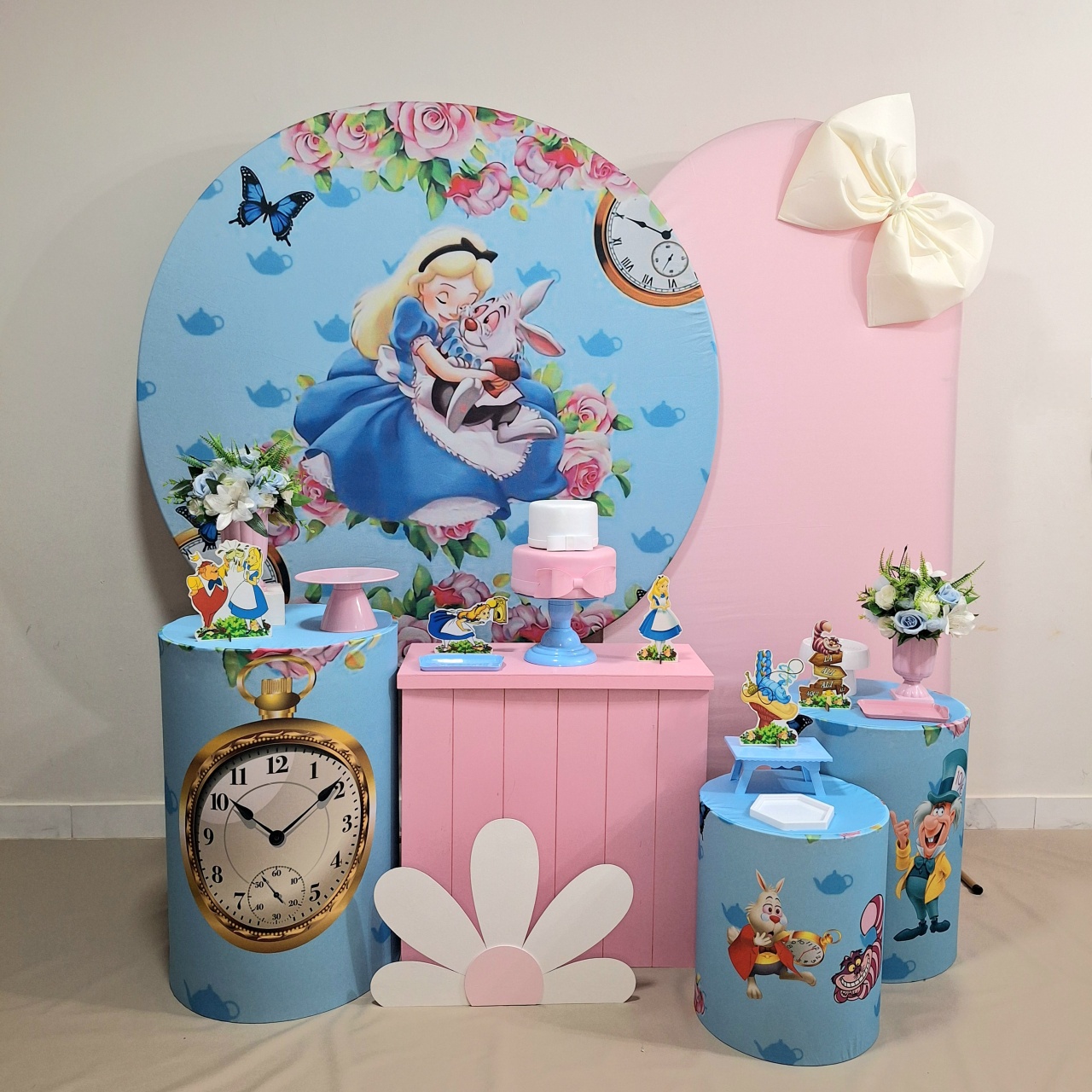 Alice No País das Maravilhas Excepcional  - Balo Mais Festas Pegue E Monte