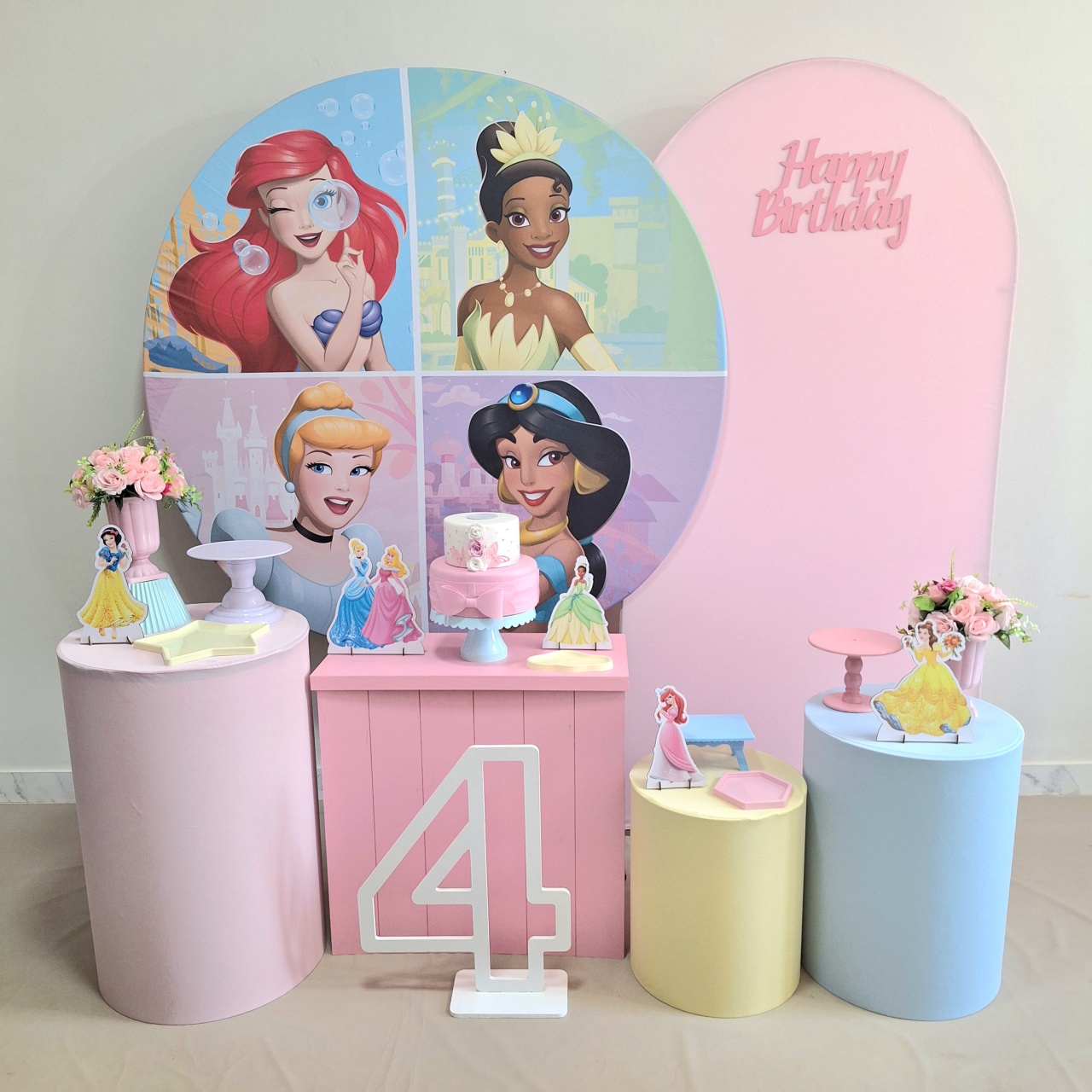 Princesas Excepcional  - Balo Mais Festas Pegue E Monte