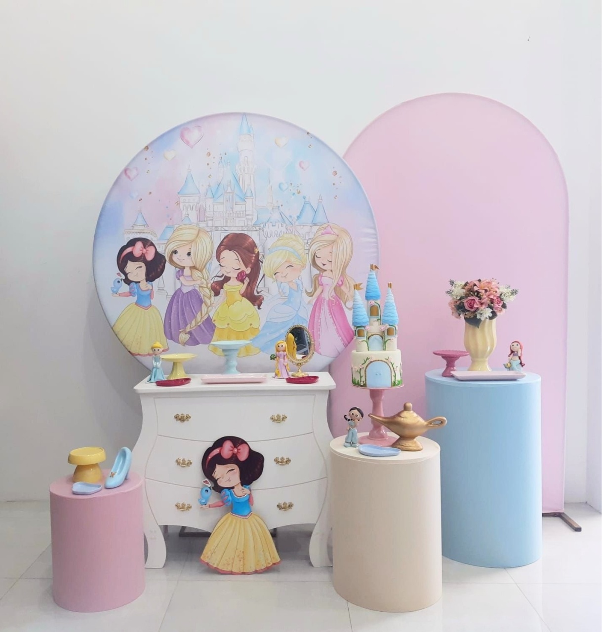 Kit Ouro Princesas Cute - Saroka Locacção