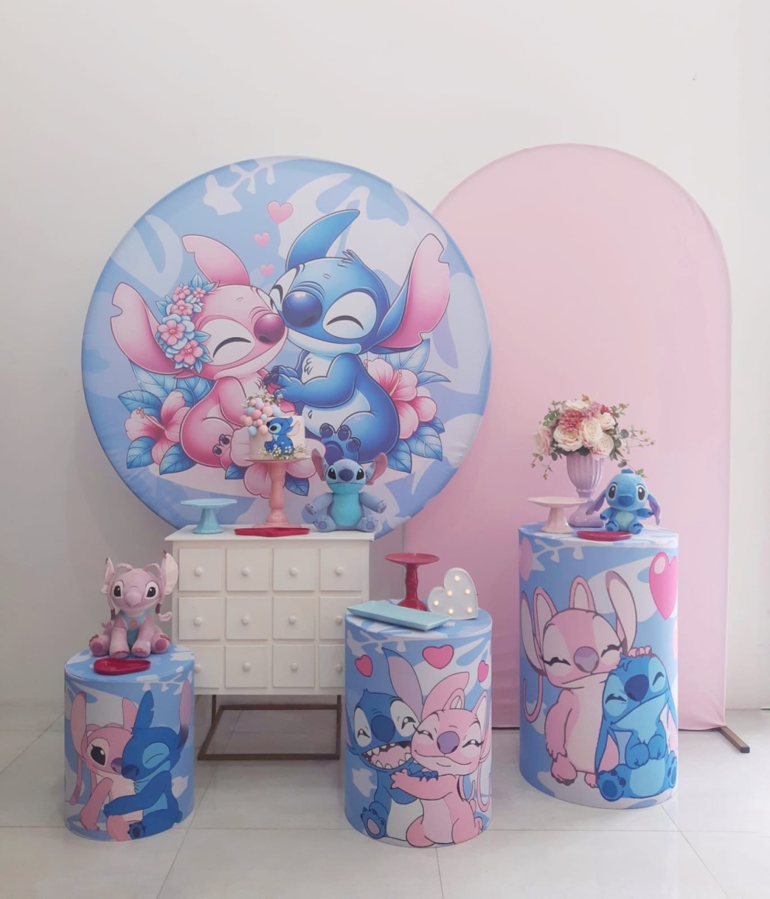 Kit Ouro Plus Stich E Angel  - Saroka Locacção