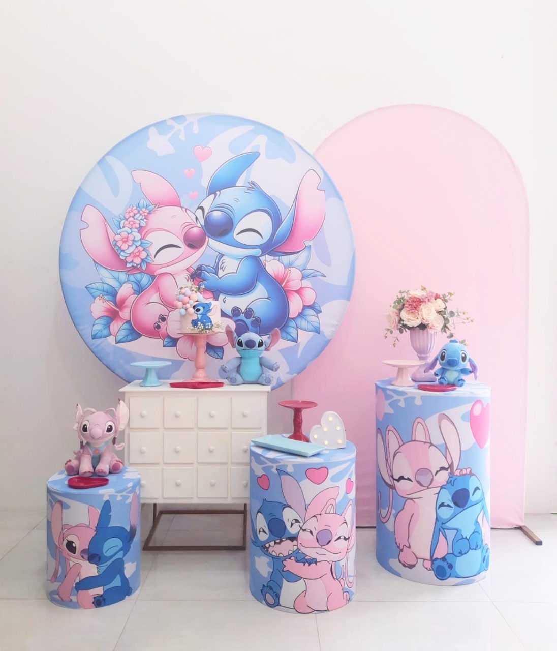 Kit Ouro Stitch E Angel  - Saroka Locacção