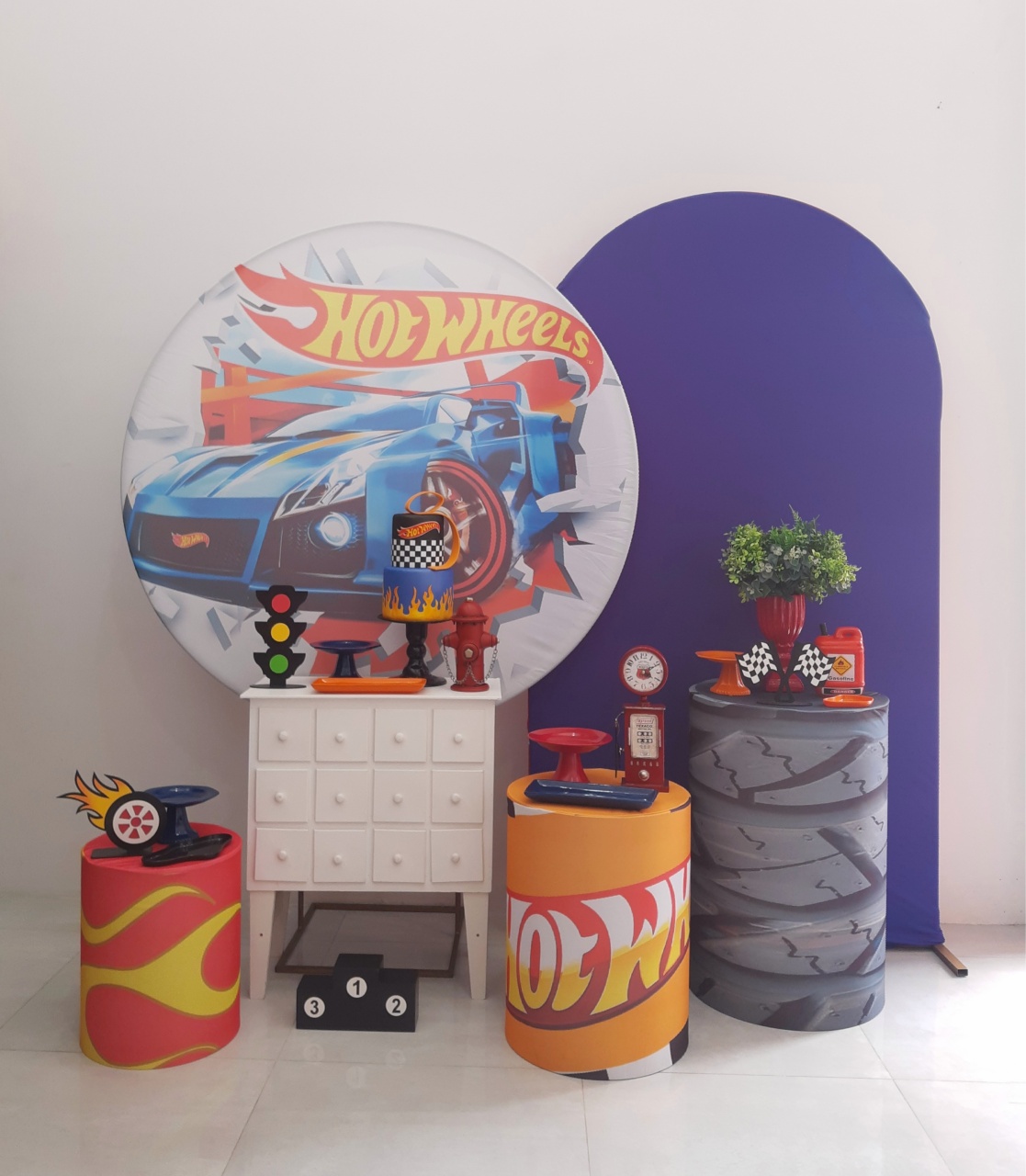 Kit Ouro Plus Hot Wheels  - Saroka Locacção