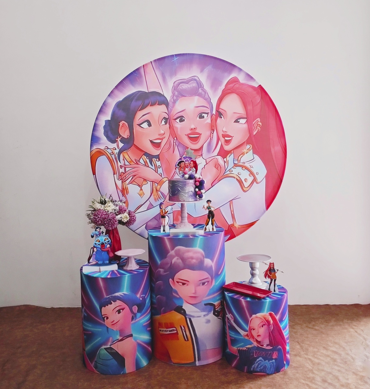Kit Prata Guerreiras Do K-Pop - Saroka Locacção