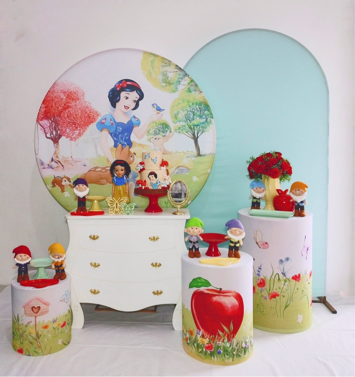 Kit Ouro Branca de Neve 2 - Saroka Locacção