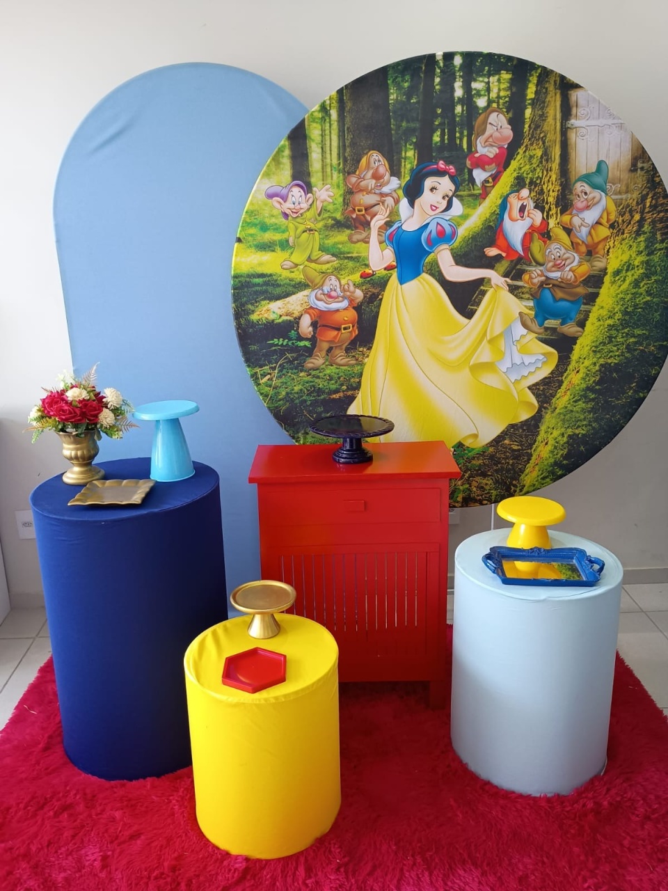 Pegue E Monte Festejar Ouro Branca de Neve E Os 7 Anões - BELAARTEFESTASBH