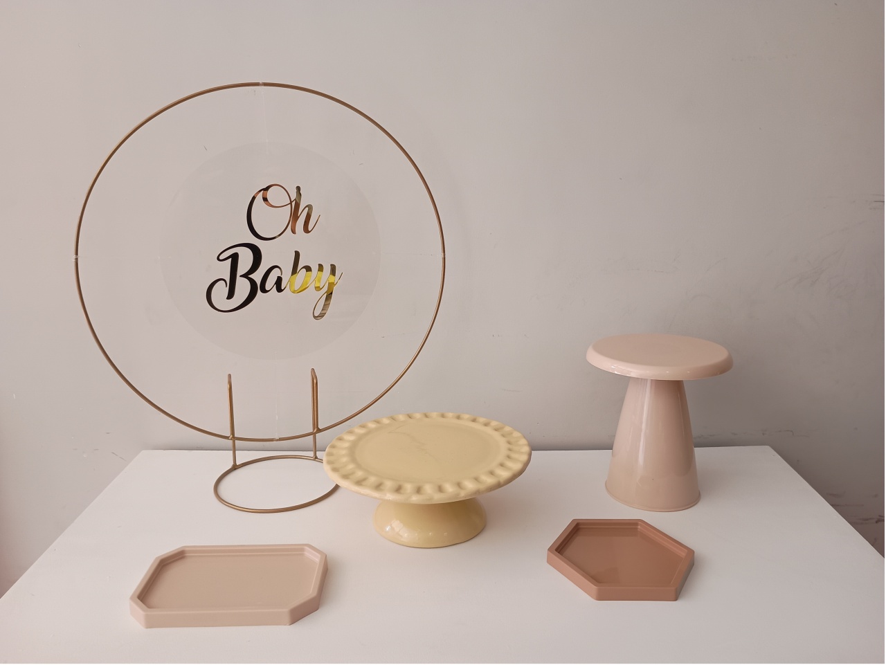 Kit Mini Oh Baby Acrílico Chá de Revelação Tons Bege - BELAARTECELEBRAÇÕESEPRESENTES