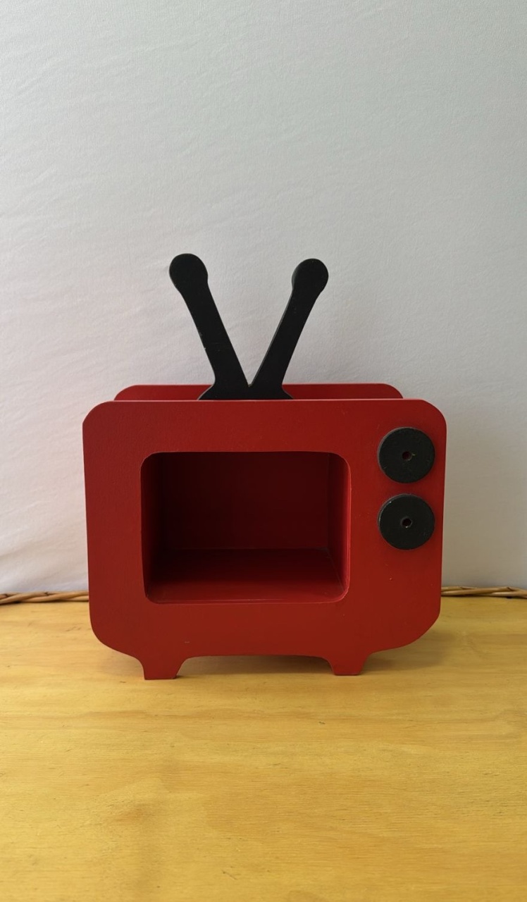 Tv Retrô Vermelha Mdf - Mabelly Festas