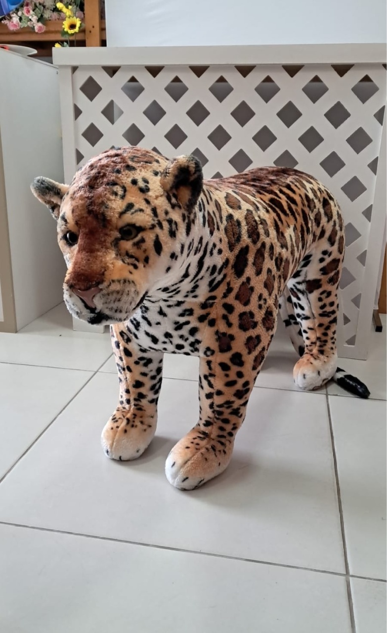 Onça Realista Em Pé  - Mabelly Festas