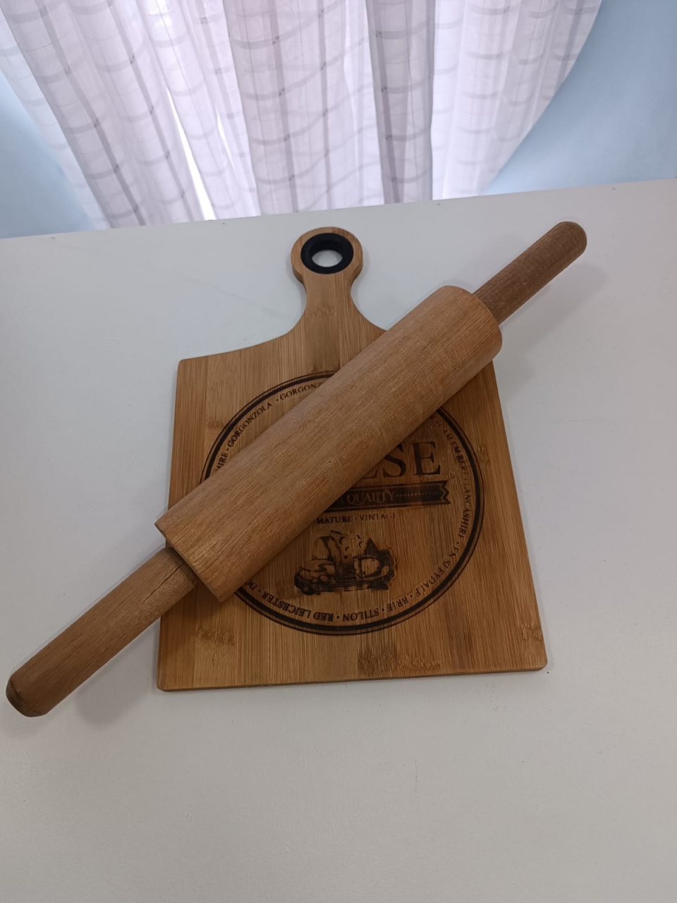 Tábua E Rolo de Macarrão  - Mabelly Festas