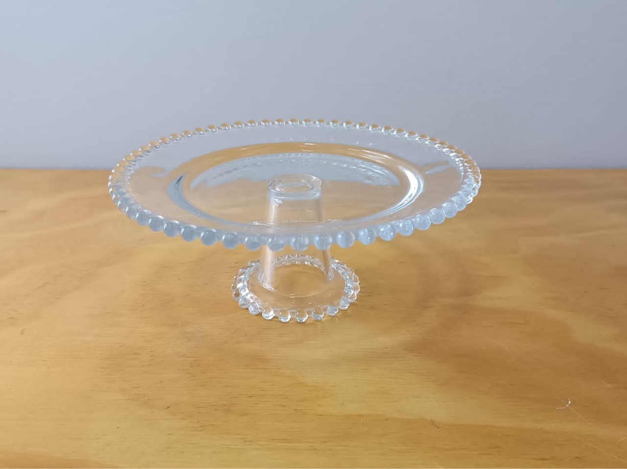 Suporte Cristal Borda Bolinha Raso - Mabelly Festas