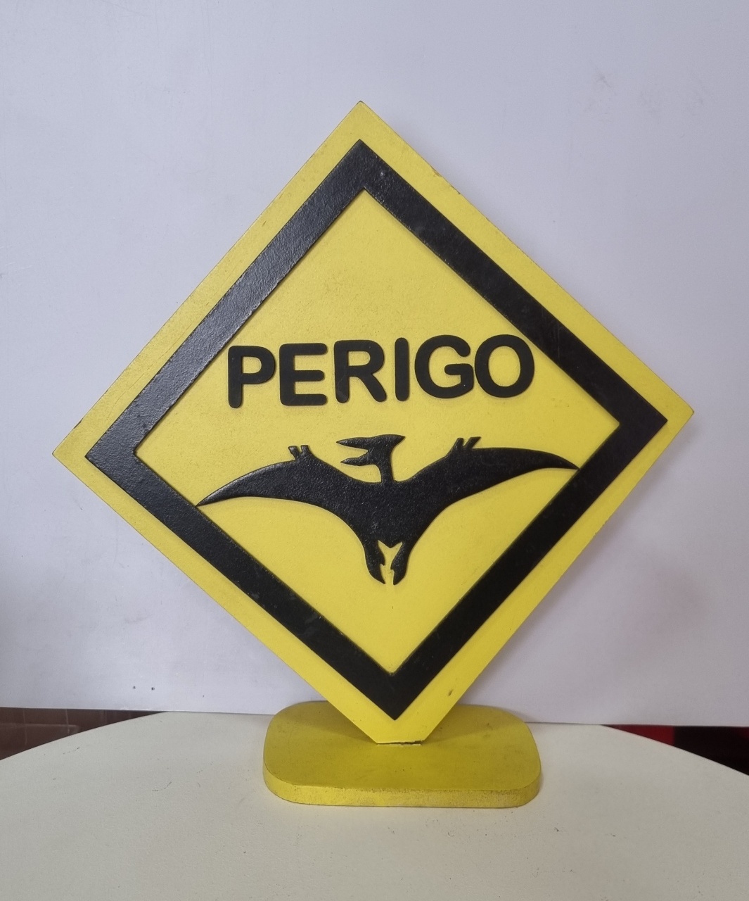 Placa Perigo Dinossauro - Mabelly Festas