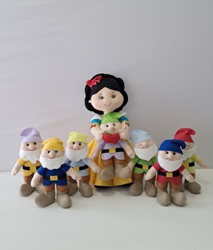 Branca de Neve E 7 Anões  - Mabelly Festas