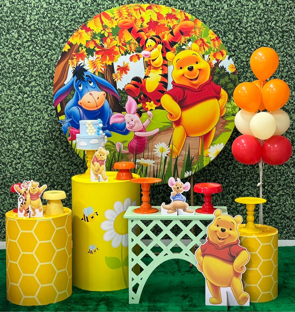 Ursinho Pooh Amarelo - SofistiqueDecor