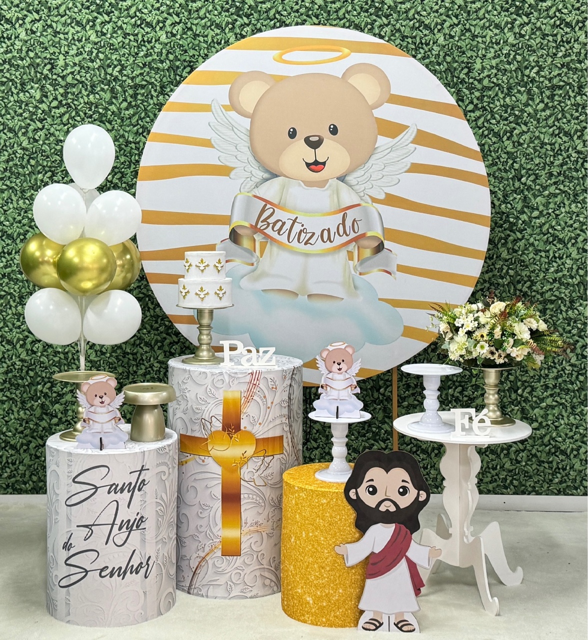 Batizado Ursinho Dourado - SofistiqueDecor