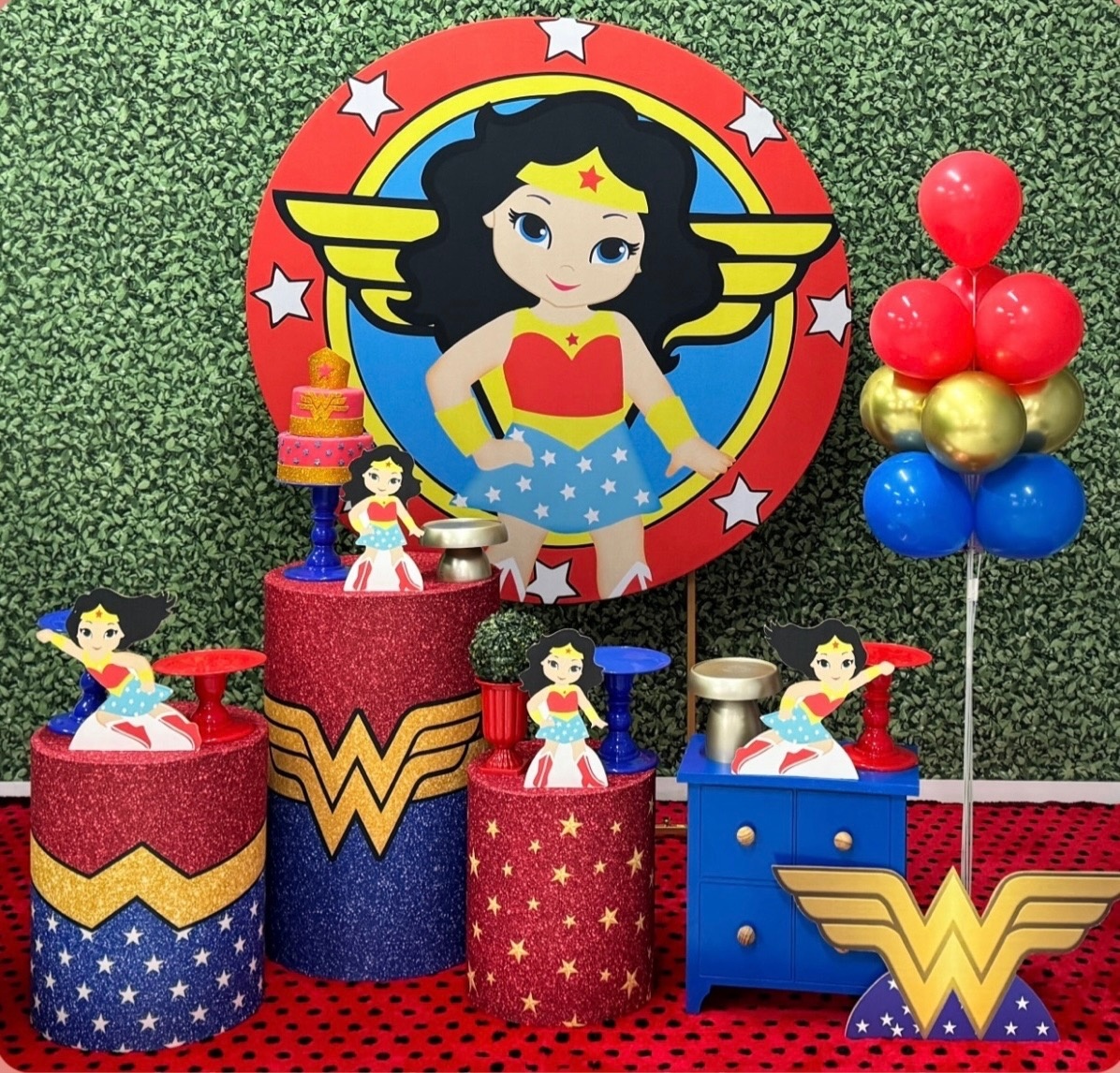 Mulher Maravilha - Modelo 1  - SofistiqueDecor