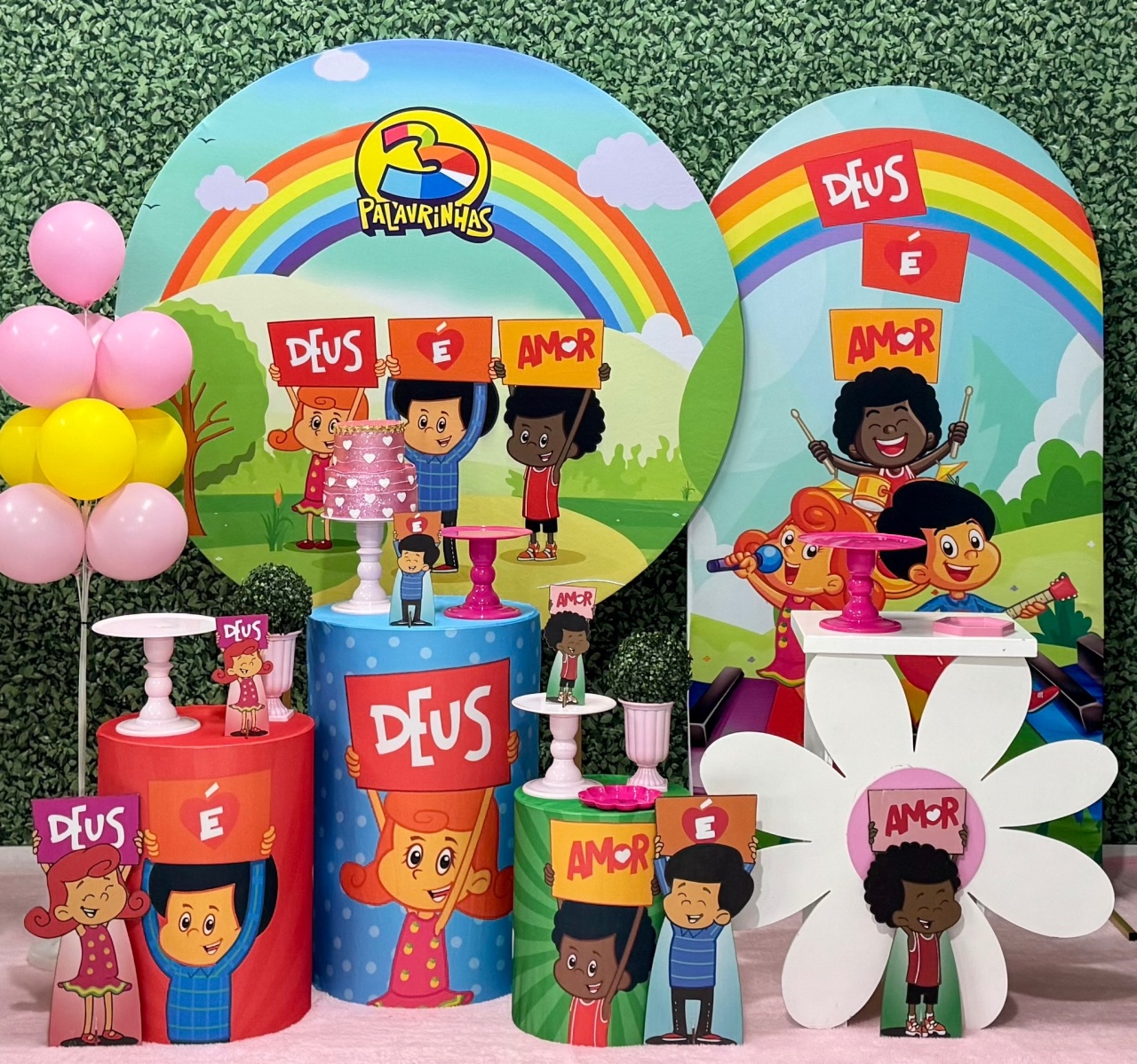 Três Palavrinha Rosa Menina Com Painel Lateral Romano - SofistiqueDecor