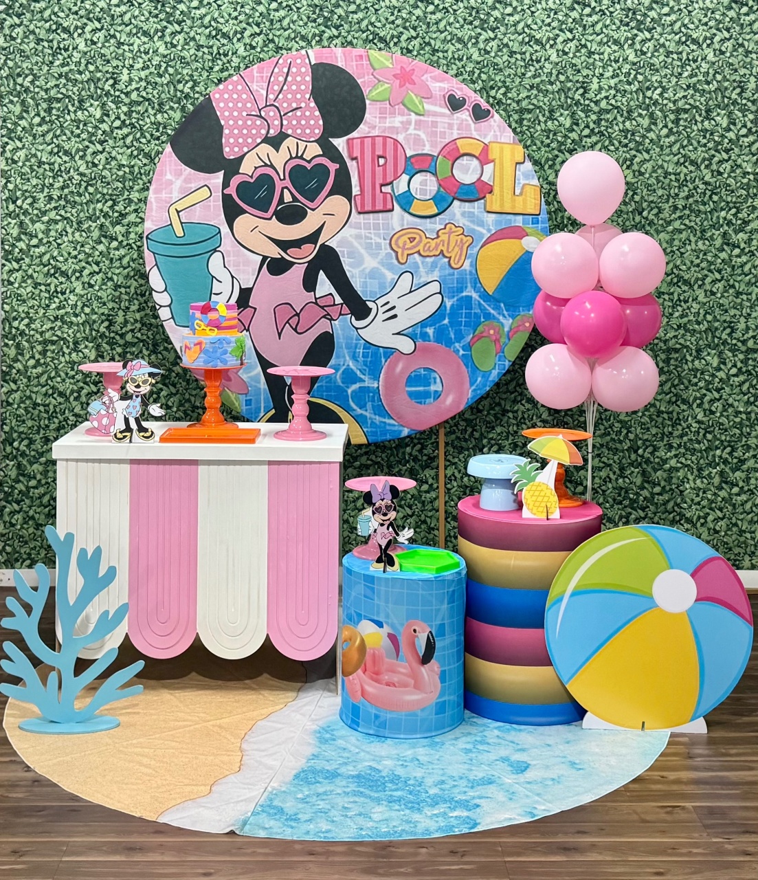 Pool Party Minnie - Modelo 1 - SofistiqueDecor