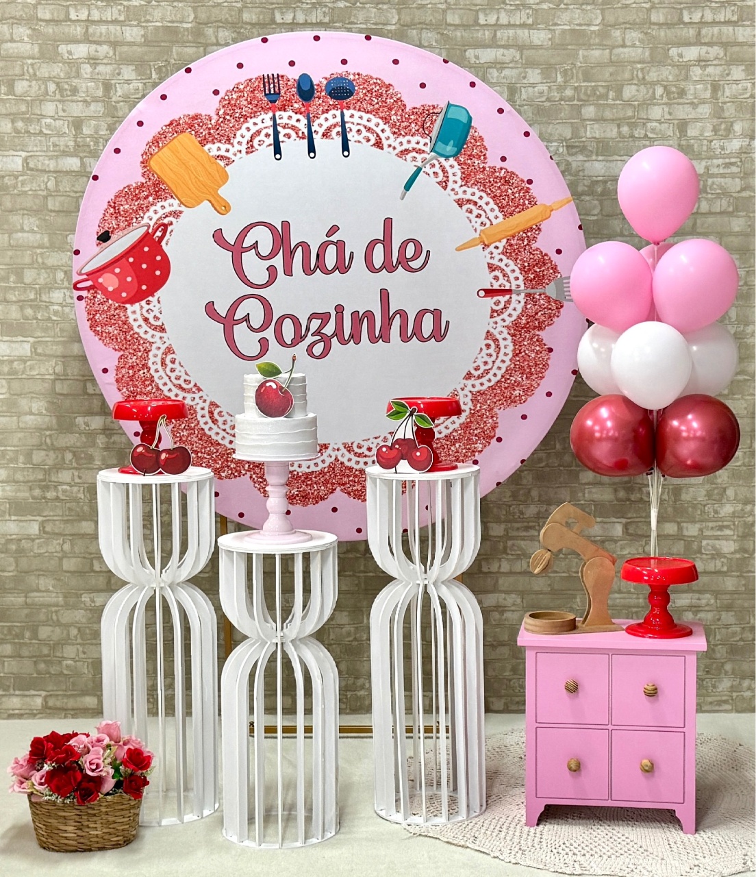 Chá de Cozinha Com Mesa Ampulheta  - SofistiqueDecor