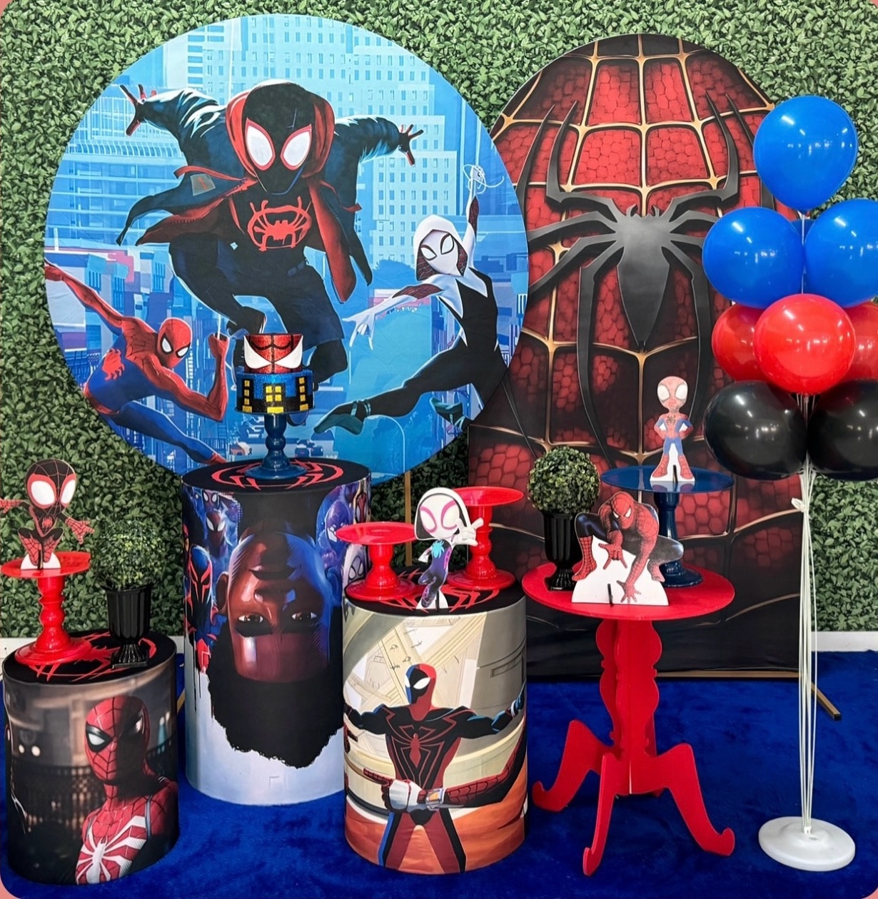 Homem-Aranha Miles Morales - Modelo 2 Com Painel Lateral Romano - SofistiqueDecor