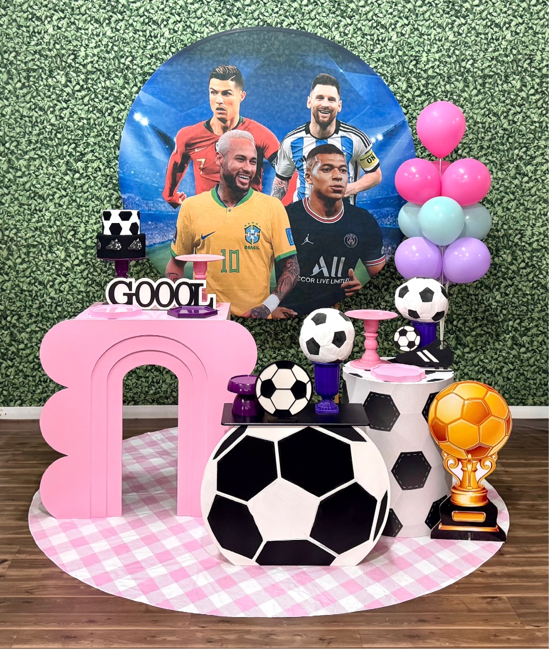 Futebol Menina Rosa - Modelo 3 - SofistiqueDecor