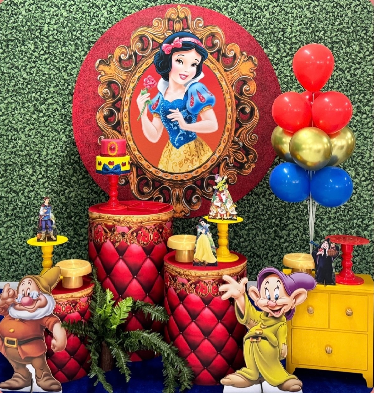 Branca de Neve - Modelo 1 - SofistiqueDecor