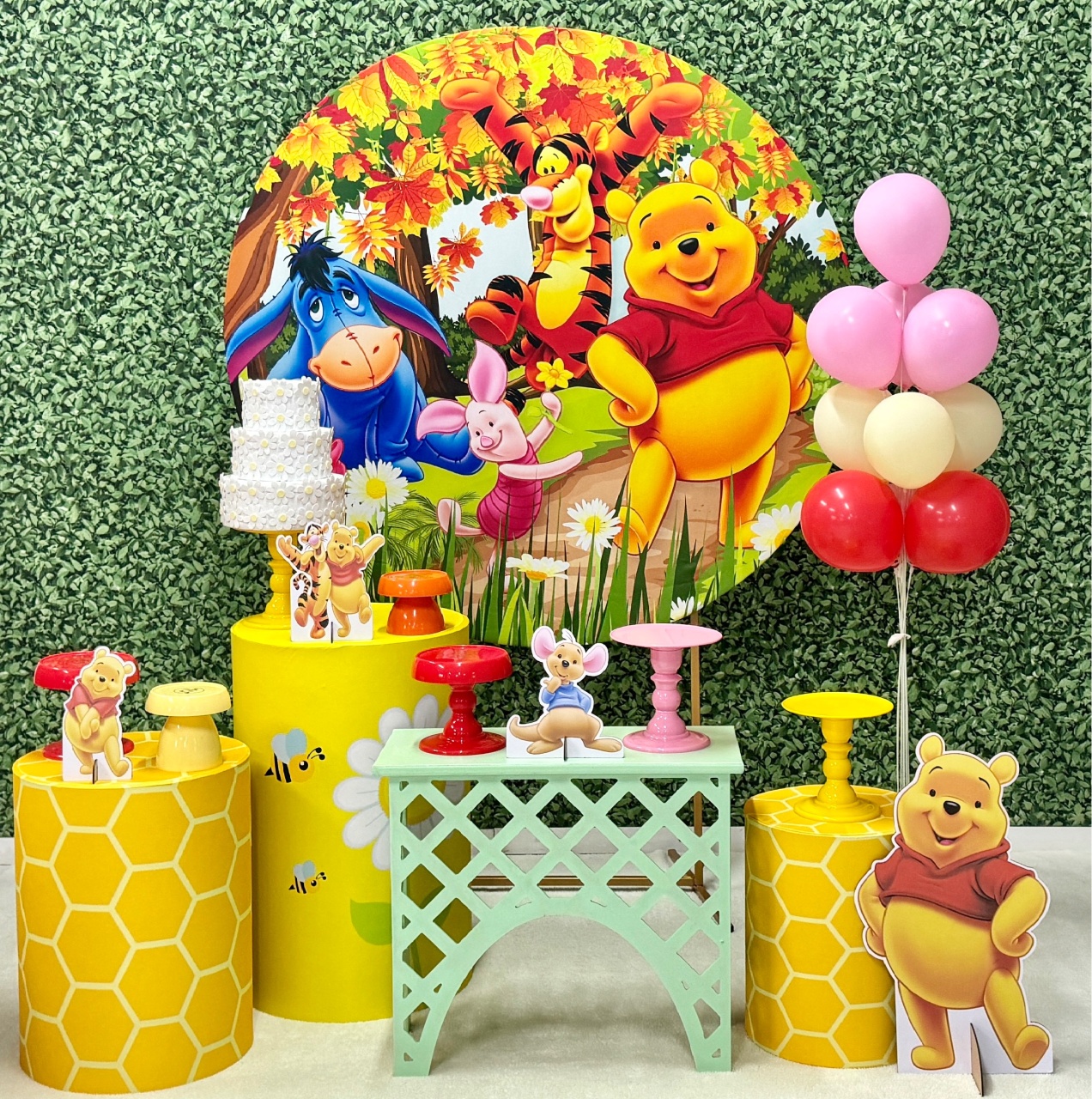 Ursinho Pooh Rosa  - SofistiqueDecor