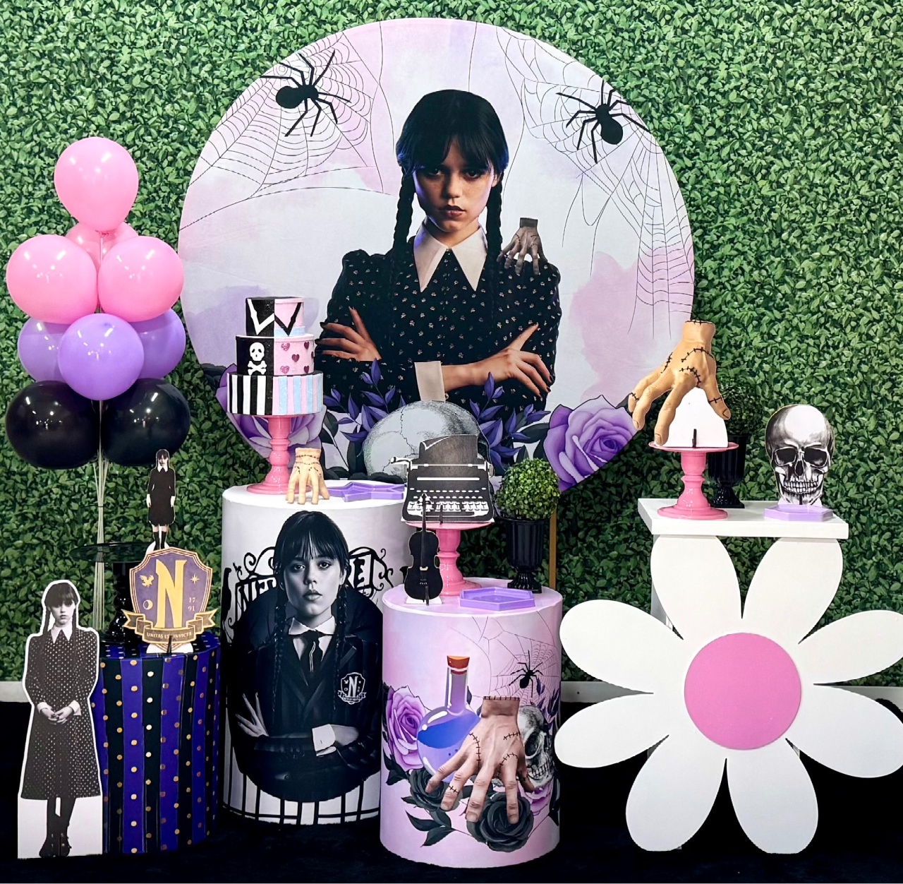 Wandinha - Modelo 2 - SofistiqueDecor