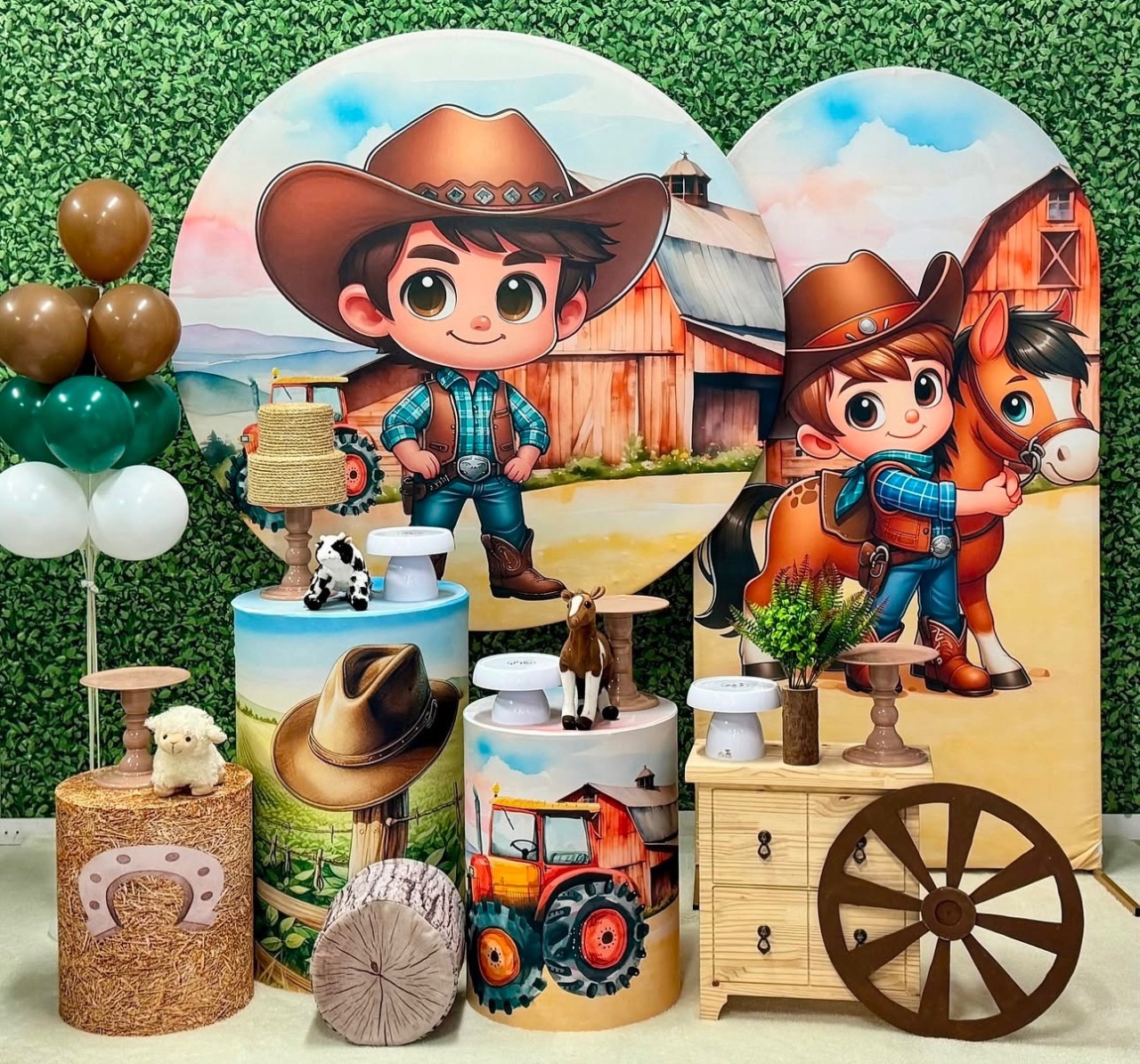 Fazendinha Cowboy Com Painel Lateral Romano - SofistiqueDecor
