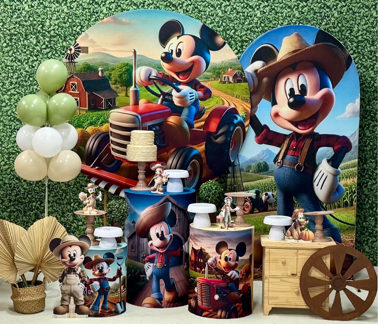 Mickey Fazendinha - Modelo 1 Com Painel Lateral Romano - SofistiqueDecor