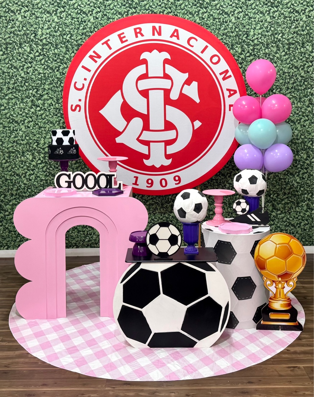 Futebol Menina Rosa Internacional - Modelo 5 - SofistiqueDecor