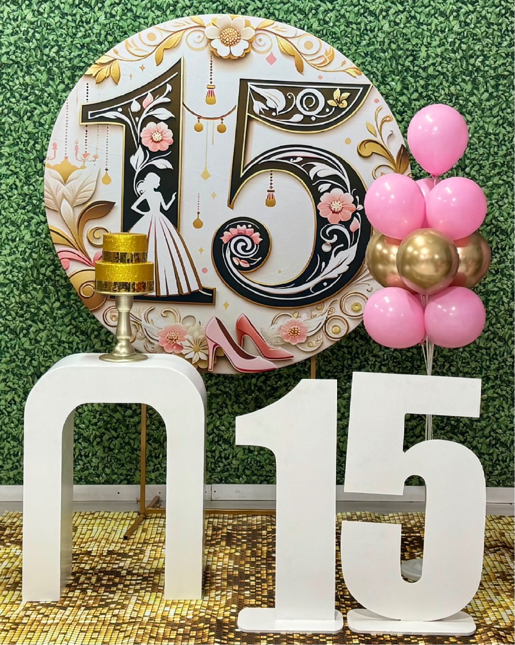 Meus 15 Anos Rosa E Dourado - SofistiqueDecor