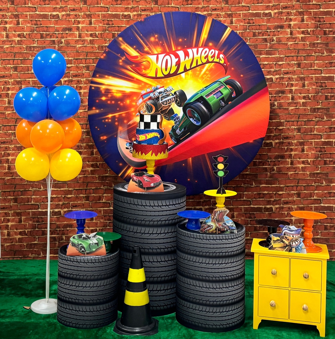 Hot Wheels - Modelo 1  - SofistiqueDecor