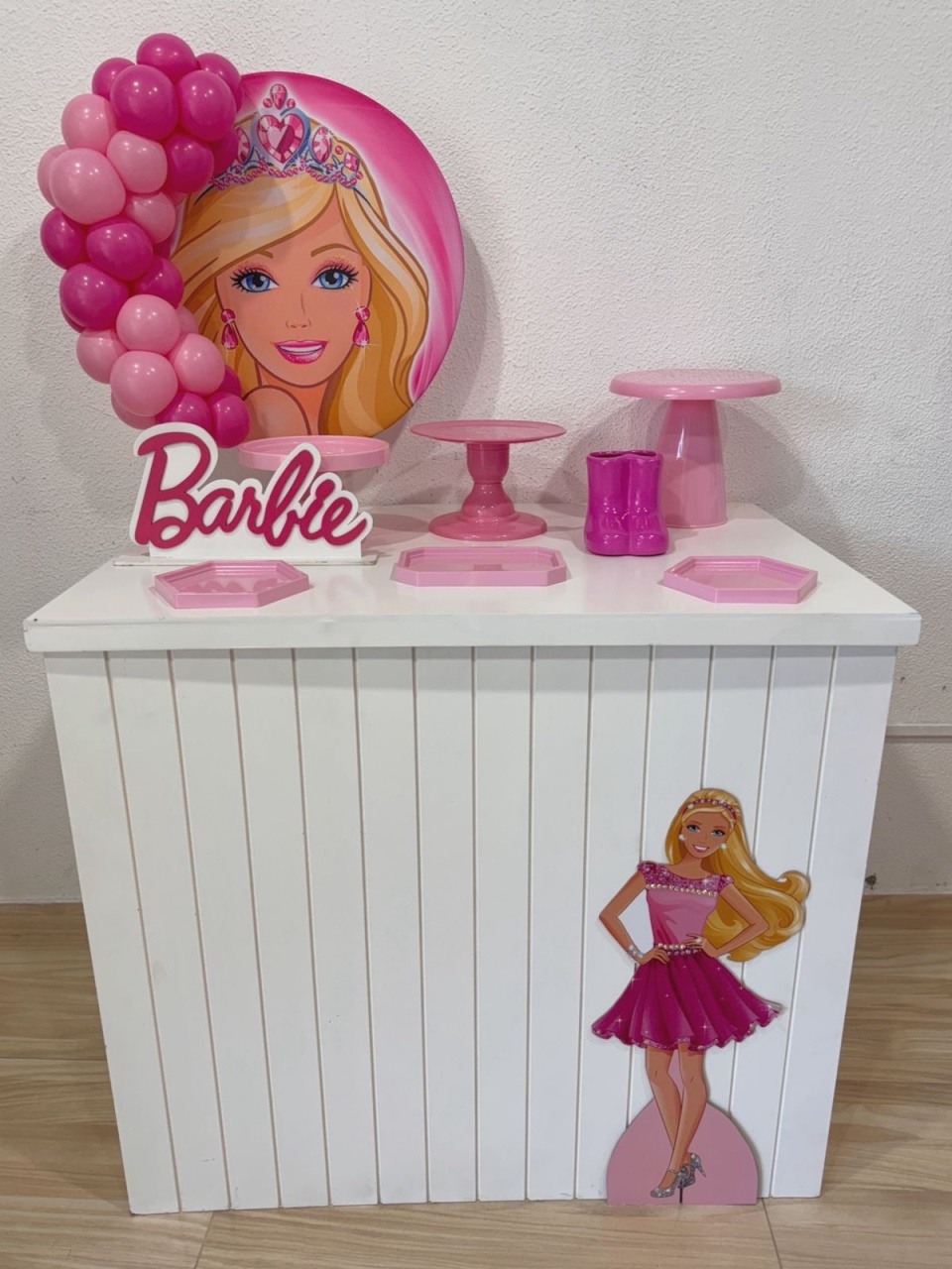 Barbie 1- Mesa Balcão - Brunafestass