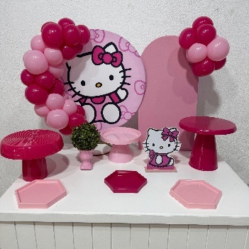 Hello Kitty - Mesa Balcão + Mini Painel Romano - Brunafestass