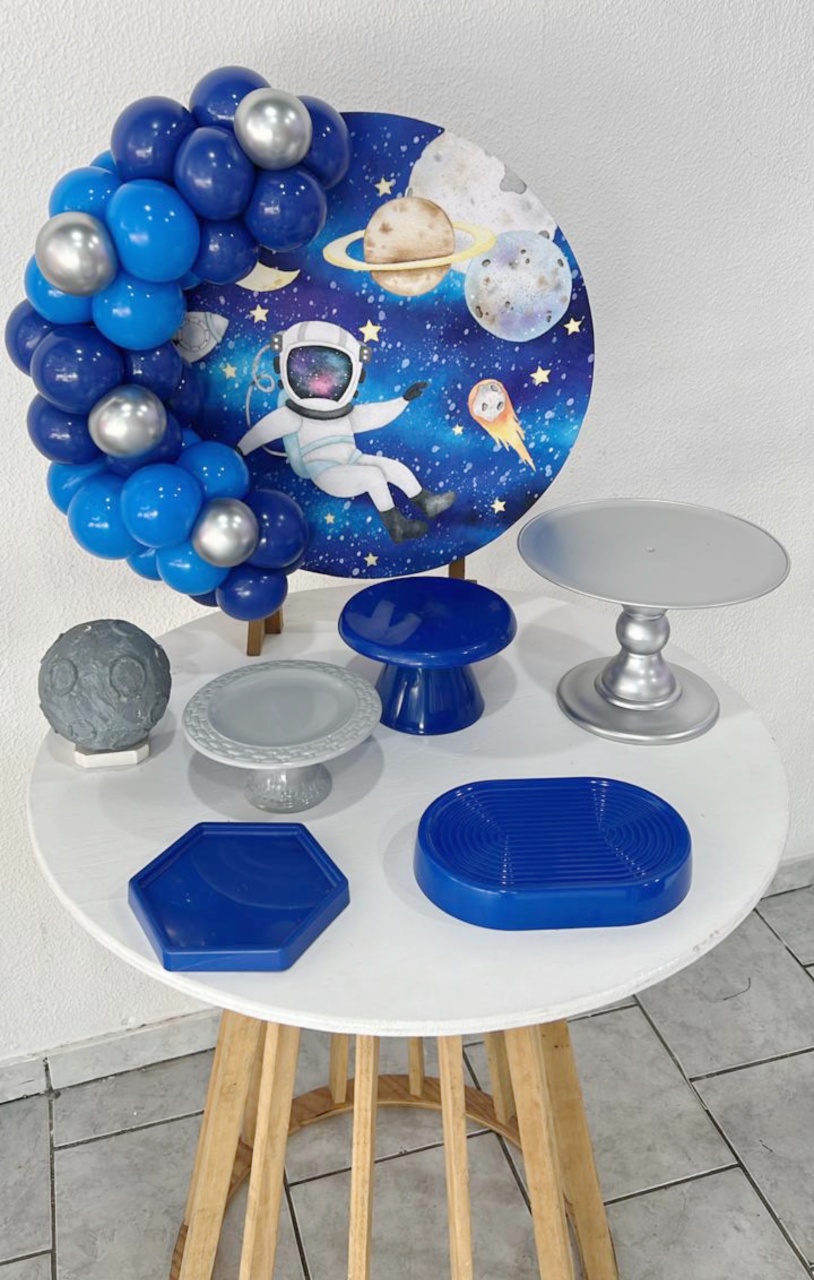 Mini Party Mesa Ripada - Astronauta/Galáxias  - Brunafestass